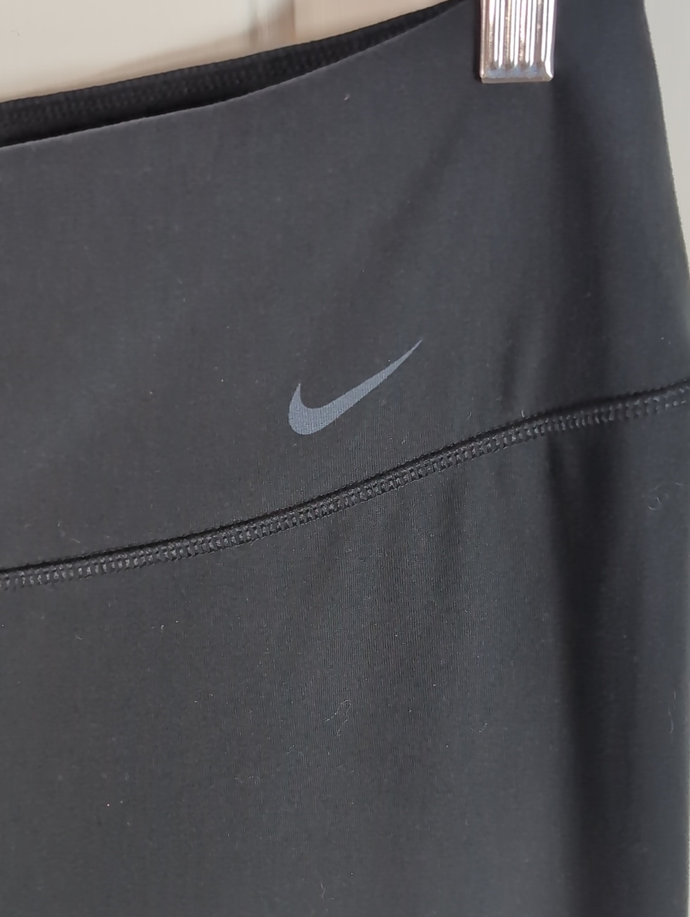 Nike Dri-FIT Legend 2.0 Women’s Black Training Pants Regular Fit Gym Tights S - Picture 2 of 6